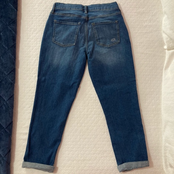 Banana Republic girlfriend jeans - Picture 2 of 5